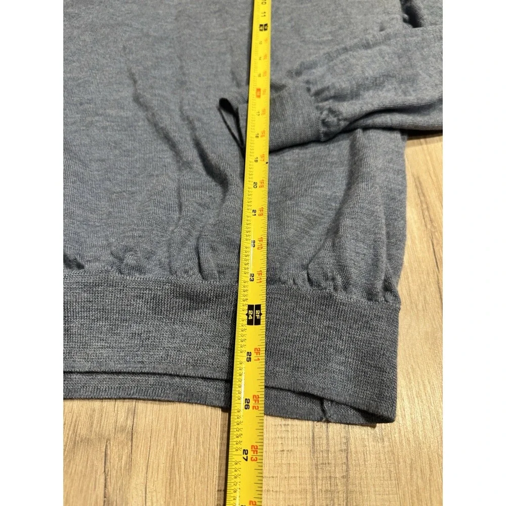 Polo Ralph Lauren Men's L Gray 100% Merino Wool V-Neck Pullover Logo Sweater